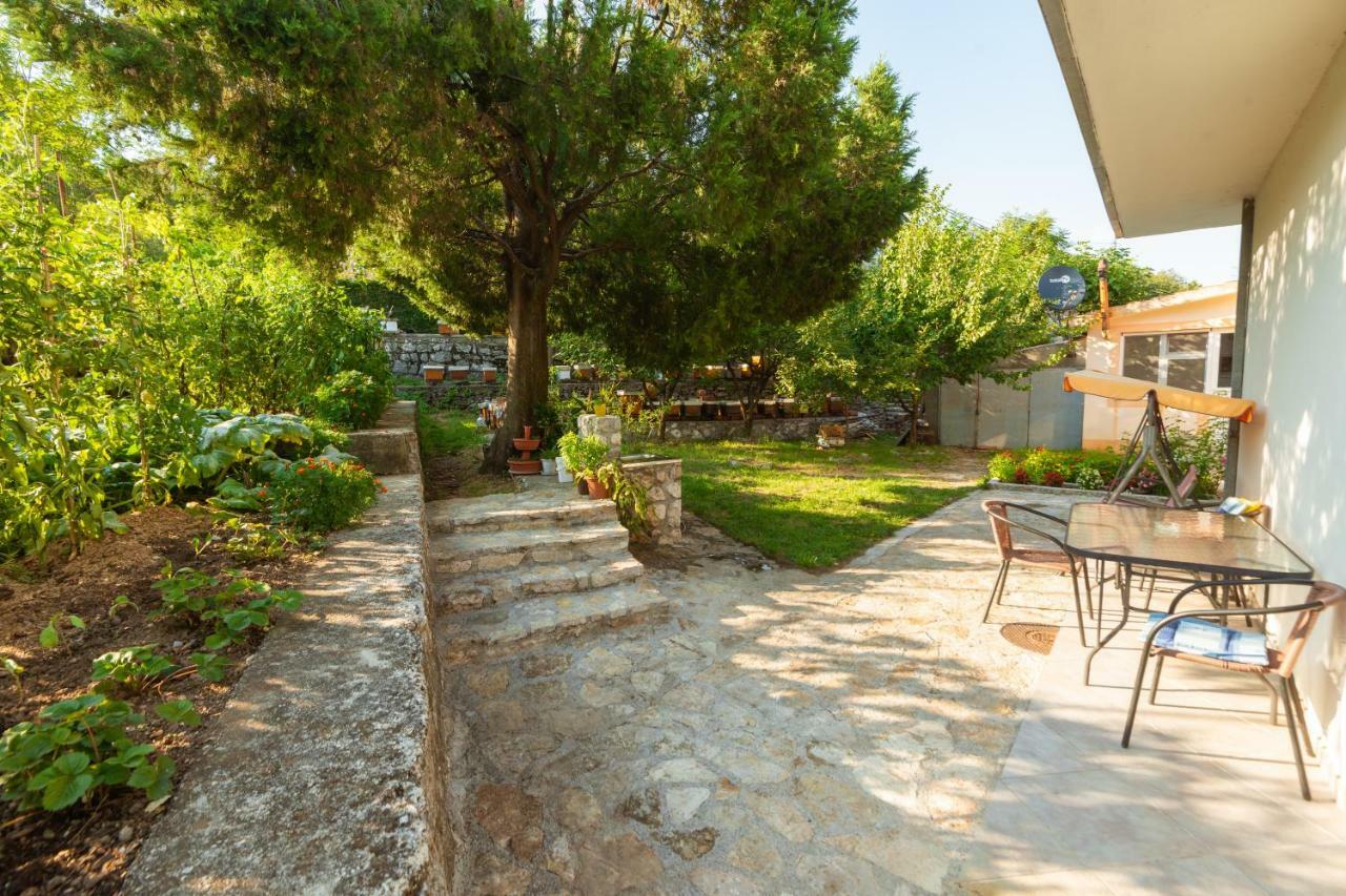 Honey Farm House Virpazar Esterno foto